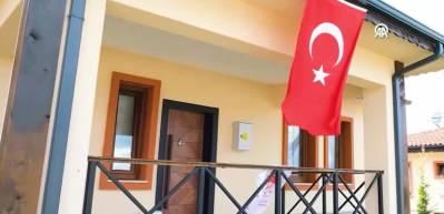 Bakan &Ouml;zhaseki deprem b&ouml;lgesinde teslim edilen evlerin sayısını a&ccedil;ıkladı!