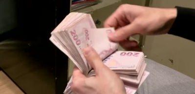 CHP destekcisi kanallarda para kavgası başladı! 