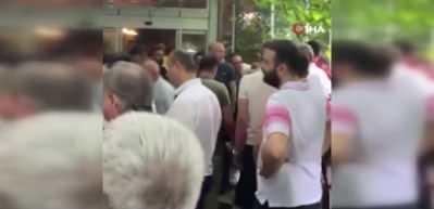 Kurbanlık hisse yerine şark&uuml;teriden aldığı salamları dağıtanlar tutuklandı