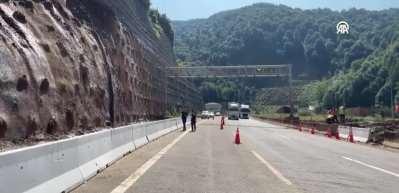Ankara-İstanbul yolcuları i&ccedil;in &ouml;nemli haber! Trafik 6 g&uuml;n s&uuml;reyle kontroll&uuml; verilecek...
