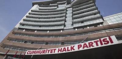 Bakanın "gerekirse kız okulları a&ccedil;abilmeliyiz" s&ouml;zlerine &ccedil;arpıtan muhalefet laikliğe aykırı davranıyor...