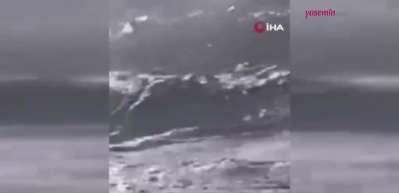 Ağrı Dağı'nda eriyen kar sele neden oldu! Kayıt altına alınan o anlar