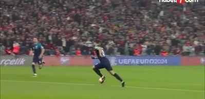 Fenerbah&ccedil;e'nin prensipte anlaştığı Livakovic'te ters k&ouml;şe! 