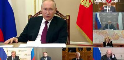 Putin'den o &uuml;lkeye uyarı: Stalin'in hediyesini hatırlatacağız