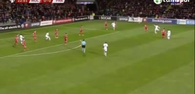 Fenerbah&ccedil;e b&uuml;y&uuml;k oynuyor! D&uuml;nyaca &uuml;nl&uuml; oyuncu dillendirilmeye başlandı...