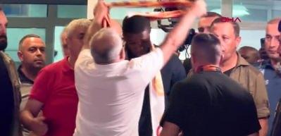 Zaha transferinde Drogba etkisi! İşte yılın &ccedil;alımından &ccedil;arpıcı detaylar