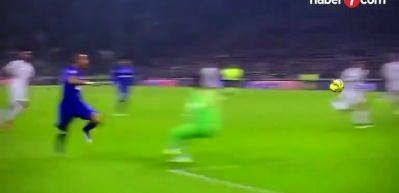 Beşiktaş transferde atağa ge&ccedil;ti! Pereyra'da son ikna turları...