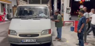Yakıt almak i&ccedil;in durdu aracına pitbull girdi!
