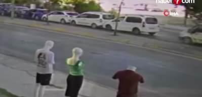 En mutlu g&uuml;nleri zehir oldu: Gelin arabası dahil 8 ara&ccedil; birbirine girdi