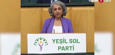 &Ccedil;iğdem Kılı&ccedil;g&uuml;n U&ccedil;ar'dan Gazi Meclis'te &Ouml;calan'a methiyeler!
