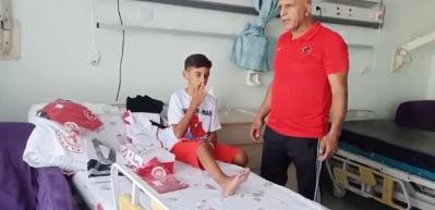 Minik taekwondocu tatamiye d&ouml;neceği g&uuml;n&uuml; bekliyor