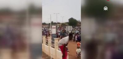 Nijer'de Cunta y&ouml;netimi, Cumhurbaşkanı'nı "vatana ihanetten" yargılayacak