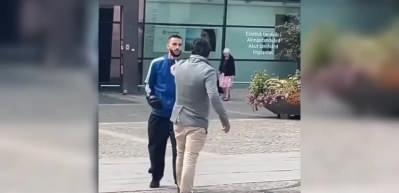 Kur'an-ı Kerim yakan Selvan Momika ilk dayağı yedi