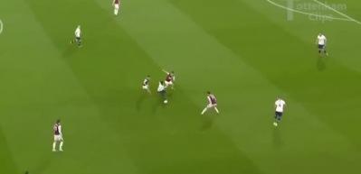 Galatasaray seviyeyi artırıyor! İngilizler o ismi duyurdu...