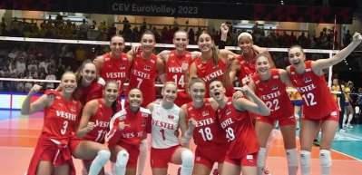 İstanbul Valisi G&uuml;l &Ouml;zlem G&uuml;rses'in o iddialarına yalanladı!