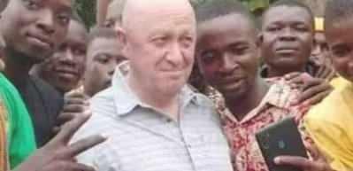 Wagner lideri Prigojin Afrika'daki fotoğrafları ortaya &ccedil;ıktı !