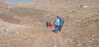 Anamur'da mağarada mide kanaması ge&ccedil;iren turist, 1000 metre derinlikte mahsur kaldı