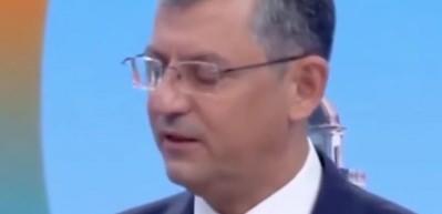 CHP'li &Ouml;zel ''Bir şey s&ouml;ylersem kalbini kırarım''