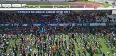 Şahinbey Belediyesi'nden &ouml;ğrencilere m&uuml;jde! 5 teşekk&uuml;r belgesi getirene 1 bisiklet...