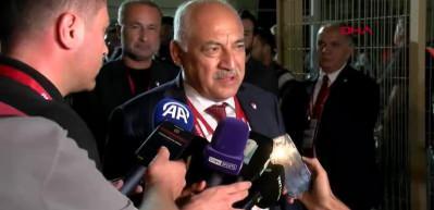 Yaşanan puan kaybının ardından Kunt hedefte! Mehmet B&uuml;y&uuml;kekşi Kuntz'un geleceği hakkında konuştu...