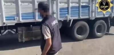 Geleceğimizi zehirleyen uyuşturucu tacirlerine zincirleme operasyon! Onlarca zanlı yakalandı