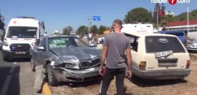 Muğla'da korkutan kaza! İki otomobil &ccedil;arpıştı: 7 kişi yaralandı