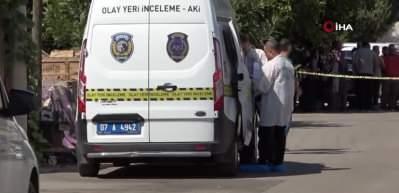 25 yıllık eşini kıskan&ccedil;lık y&uuml;z&uuml;nden &ouml;ld&uuml;rd&uuml;