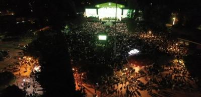 Gastroantep Festivalinin ilk g&uuml;n&uuml;nde Fatma Turgut sahne aldı