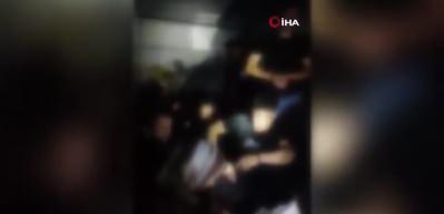 İstanbul'da ş&uuml;pheli kamyonetten 38 d&uuml;zensiz g&ouml;&ccedil;men &ccedil;ıktı