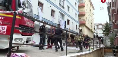 Mamak'ta 6 katlı binanın giriş katında doğal gaz patlaması: 1 &ouml;l&uuml;