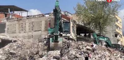 Asrın felaketinde mağdur olan depremzedelere hibe kararı Resmi Gazete'de yayınlandı...