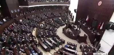 Başkan Erdoğan, se&ccedil;men tıpış tıpış oy vermedi diyerek tepki o s&ouml;zlere tepki g&ouml;sterdi...