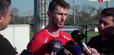 Fenerbah&ccedil;e'nin başarılı orta sahası İsmail Y&uuml;ksek performansıyla dikkatleri &uuml;zerine &ccedil;ekti...