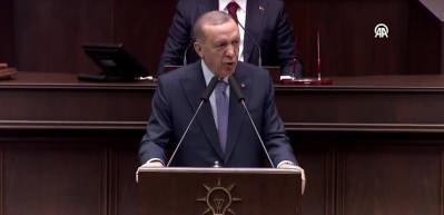 Başkan Erdoğan ter&ouml;rle m&uuml;cadele konusunda 'par&ccedil;alayacağız' diyerek harekat sinyali verdi...
