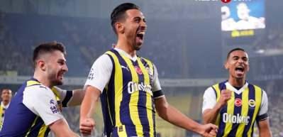Fenerbah&ccedil;e durdurulamıyor! Kadık&ouml;y'de gol ş&ouml;leni