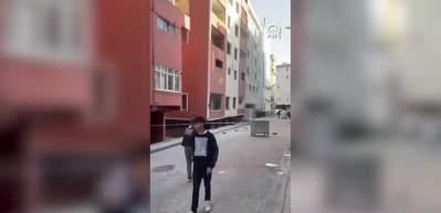 G&uuml;ng&ouml;ren'de yıkım sırasında 6 katlı bina &ccedil;&ouml;kt&uuml;