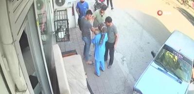 Kanepede uyuyan genci &ouml;l&uuml;m teget ge&ccedil;ti...İşte korku dolu o anlar...