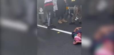 Avustralya'da y&uuml;zlerce Filistin yanlısı g&ouml;sterici tersanede Filistin i&ccedil;in protesto yaptı