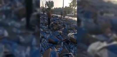 Katil İsrail, Refah Sınır Kapısı'ndan Gazze'ye giren BM g&ouml;zetimindeki su kamyonunu bombaladı!