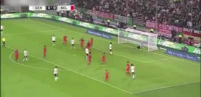Mesut &Ouml;zil'in neden Alman milli takımını se&ccedil;tiğini babası anlattı...