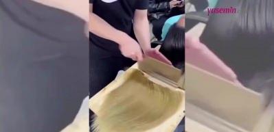 Faciayla biten kuaför şovu izleyenleri şaşkınlığa uğrattı! 