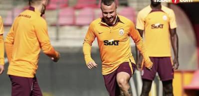 Galatasaray'da yeni transfer Angelino sorunu devam ediyor...