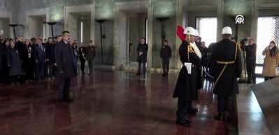 Bakan Tekin 24 Kasım &Ouml;ğretmenler G&uuml;n&uuml;'nde Anıtkabir'i ziyaret etti...