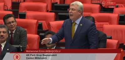 AK Partili Akbaşoğlu&rsquo;ndan HEDEP&rsquo;e sert tepki: K&uuml;rtlerin d&uuml;şmanı PKK&rsquo;dır!