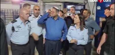 Aşırı sağcı Bakan Ben-Gvir'den, Netanyahu'ya 'savaş durursa h&uuml;k&uuml;meti dağıtırız' tehdidi!