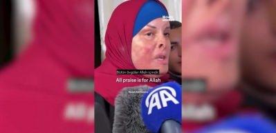 Filistin yaralıyken sevinmekten utanıyoruz s&ouml;zleri dinleyenleri derinden etkiledi...