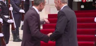 Cumhurbaşkanı Erdoğan'ın Yunanistan ziyareti sonrası Bakan Şimşek "Hazırız" açıklamasında bulundu