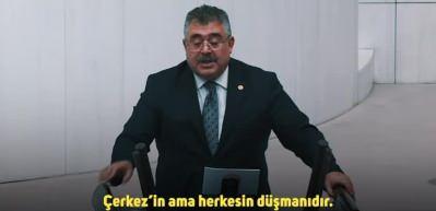 AK Partili Veysal Tipioğlu'ndan t&uuml;yleri diken diken eden konuşma: