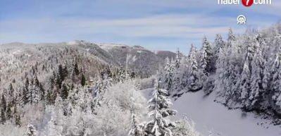 Rize'nin yüksek kesimleri, kar yağışının sonrasında farklı bir güzellikle süslendi