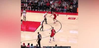 Alperen Şeng&uuml;n "double-double" Yaptı, Houston Rockets Miami Heat'e yenildi